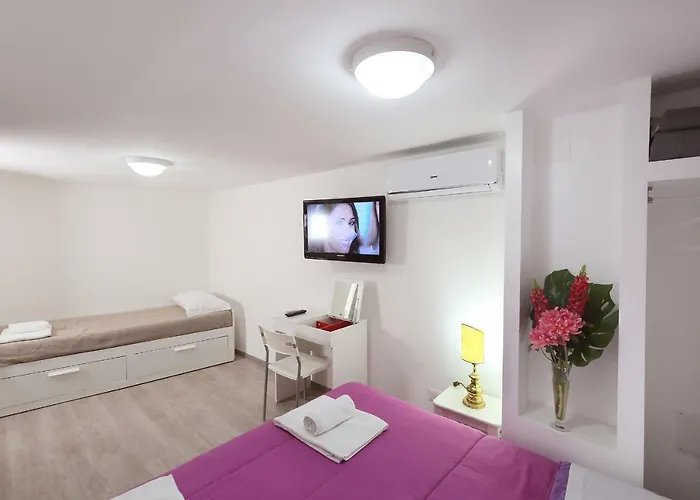 Bed and Breakfast Casa Fresta 3*